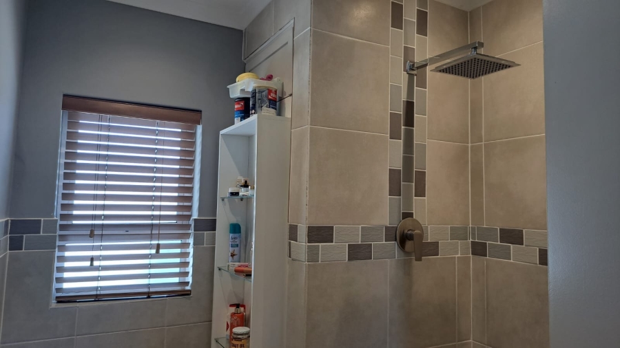 2 Bedroom Property for Sale in Costa Da Gama Western Cape